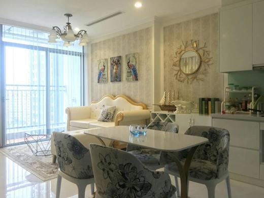 vinhomes central park apartment for rent in binh thanh district hcmc BT105L473 (1)